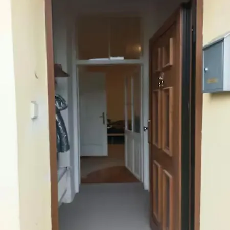 Apartmán S Terasou A Zahradou